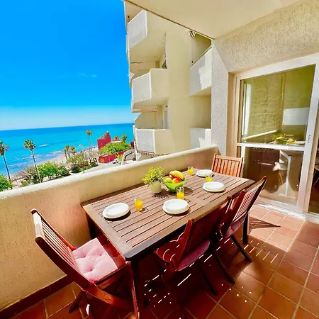 Beachfront In Benalbeach Lejlighed Benalmádena